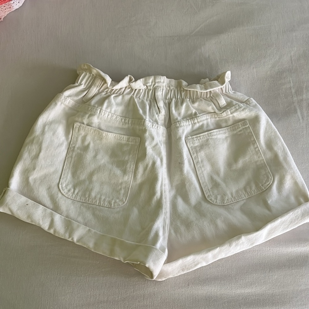 Princess Polly paper bag denim shorts - Picture 2 of 3